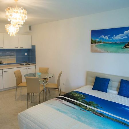 Green Park Apartments シフィノウイシチェ エクステリア 写真